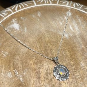 Faceted Ethiopian Opal Filigree Pendant 925 Sterling Silver Necklace